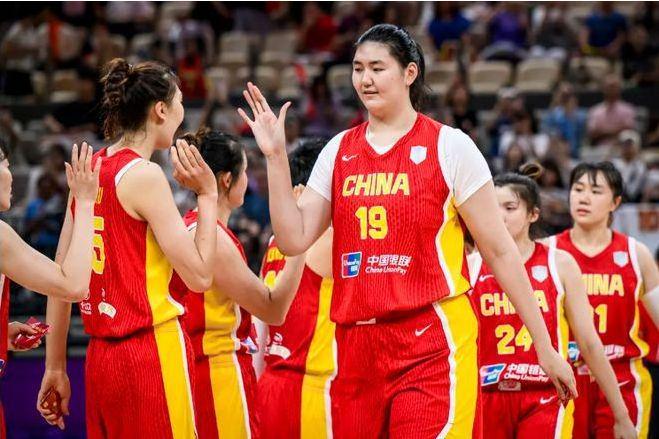 反转！张子宇被传高原反应却并未退出集训 女篮集训还剩16人